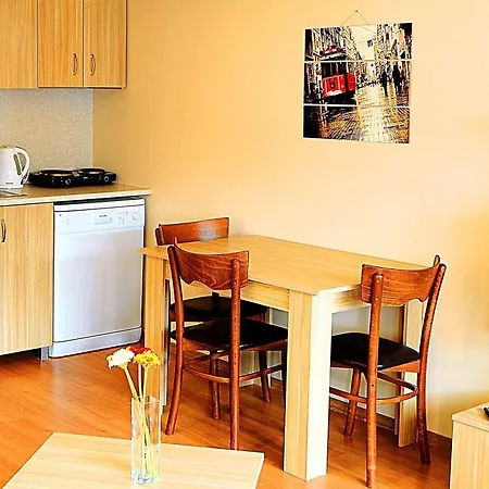 Atrium Suites-3